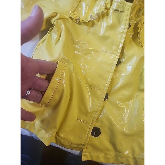 Infant Girls Raincoat 12 M Yellow Daisy Floral Lining Waterproof Pockets Button - Picture 4 of 9